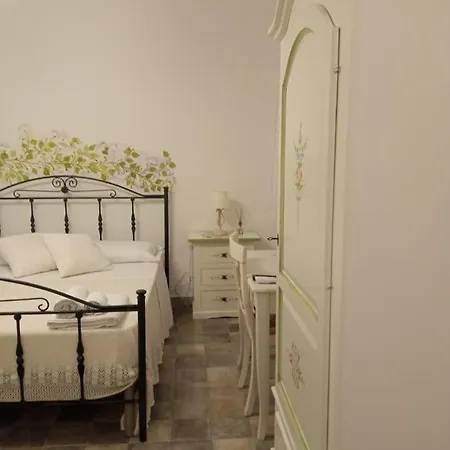 Bacula Nzicula Bed & Breakfast *