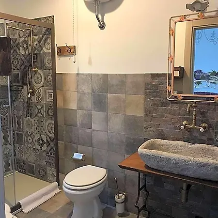 Bed & Breakfast Bacula Nzicula